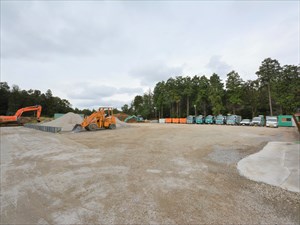 土佐工業神保町資材置場