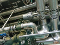 温水プール用蒸気配管系統の自動制御機器及び配管改修工事1