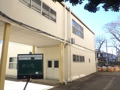 中学校給食棟外壁屋根改修工事2