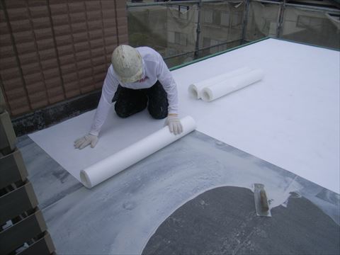 屋上防水工事脱気シート貼り