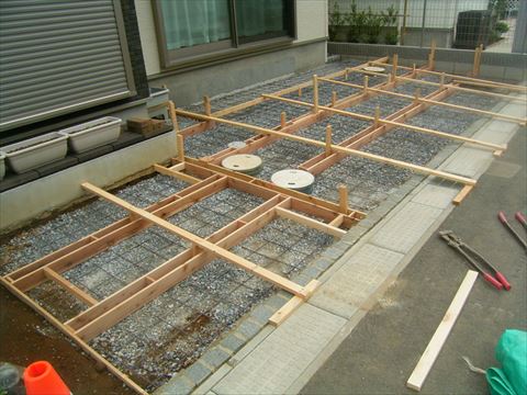 戸建住宅駐車場工事施工中1